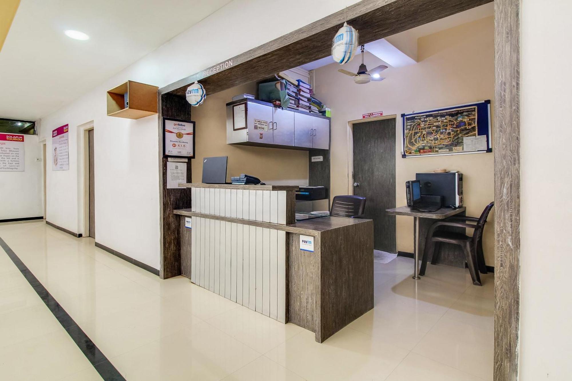 Hotel O Priyanka Residency Szolápur Kültér fotó