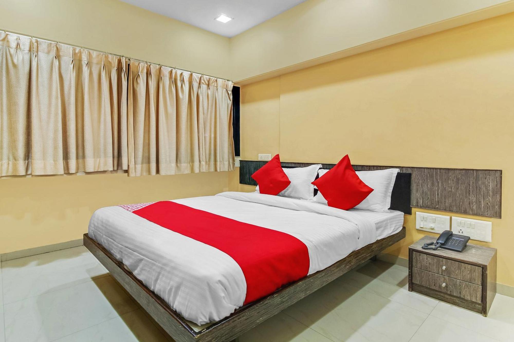 Hotel O Priyanka Residency Szolápur Kültér fotó
