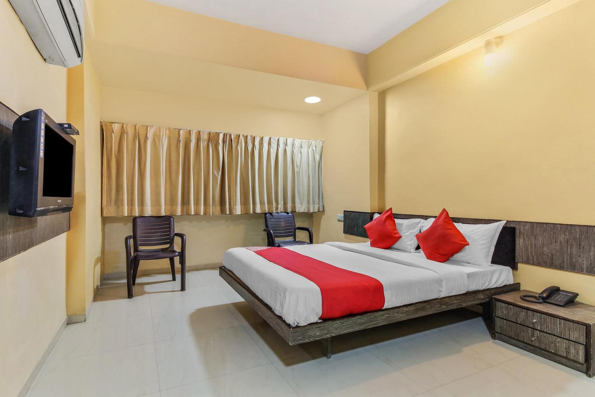 Hotel O Priyanka Residency Szolápur Kültér fotó
